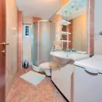 Sumic Макарска